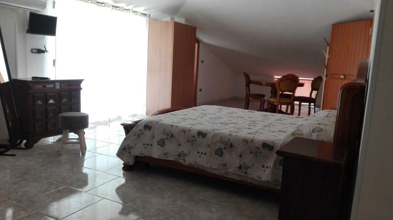 B&B Sentiero Romantico Еболи Екстериор снимка